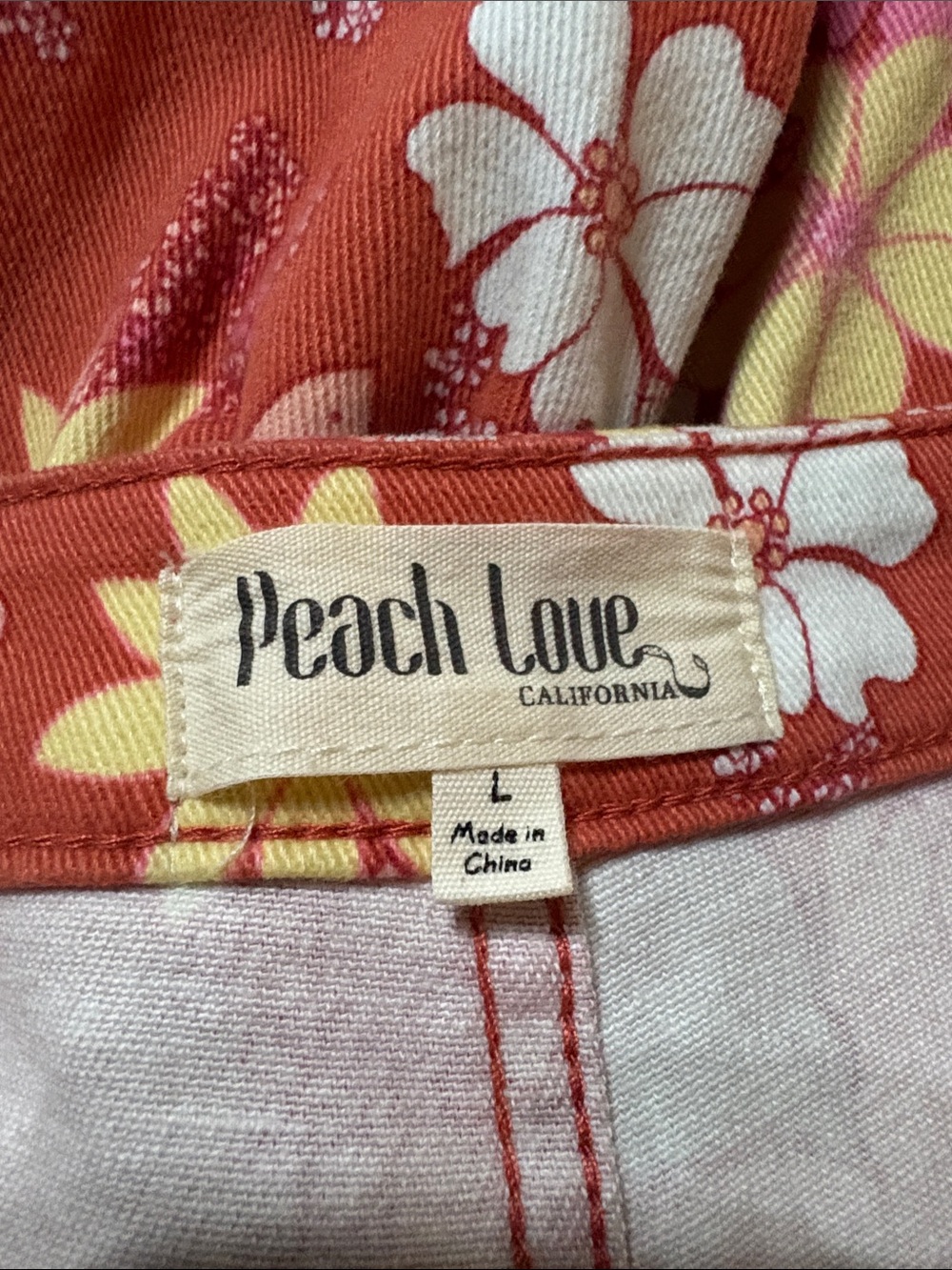 Peach Love California Coral Floral Pants with Yellow & Cream Blooms; Size L - Picture 5 of 6